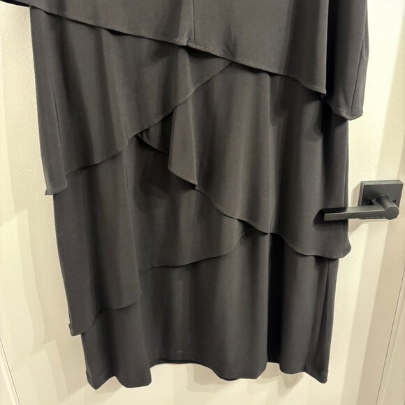 Laura Black Sleeveless Ruffled Cocktail Dress - Picture 11 of 13